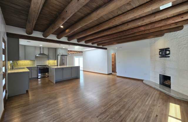 127 Sereno Dr photos photos