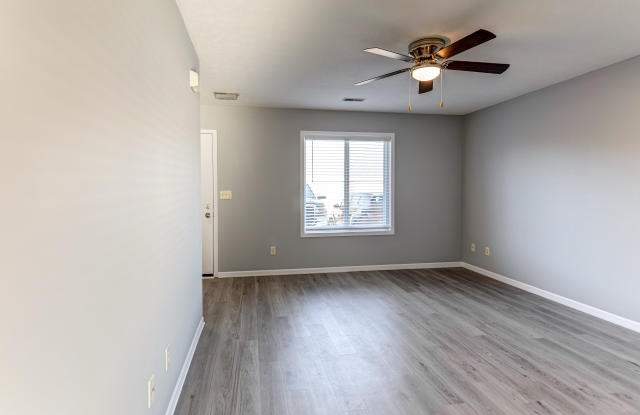 99 Glenview Dr Unit D12 Gallery 3