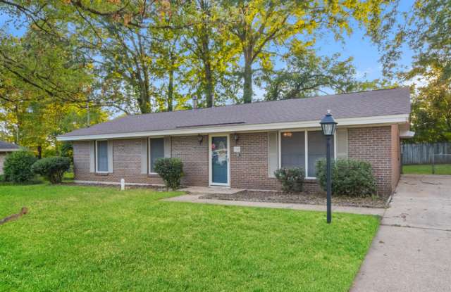 758 Forestdale Drive photos photos