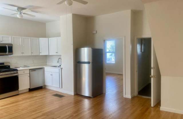 126 Thorndike Gallery 2
