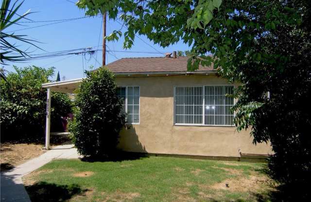 1535 E Eleanor Street 1/2 Gallery 2