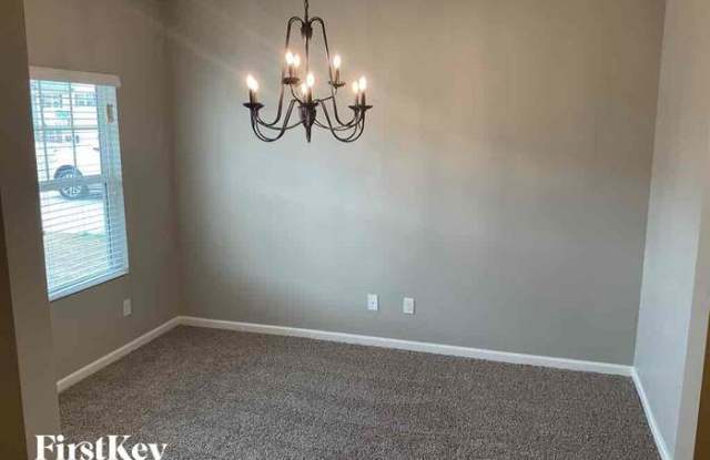 12558 Garron road Gallery 2
