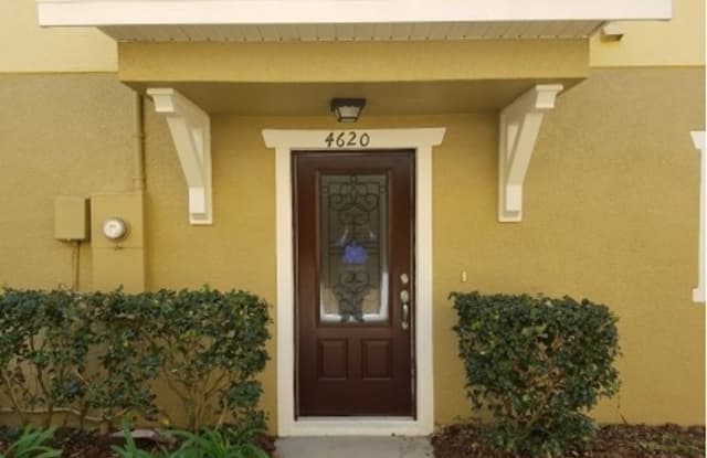 4620 Chatterton Way - 4620 Chatterton Way, Palm River-Clair Mel, FL 33578