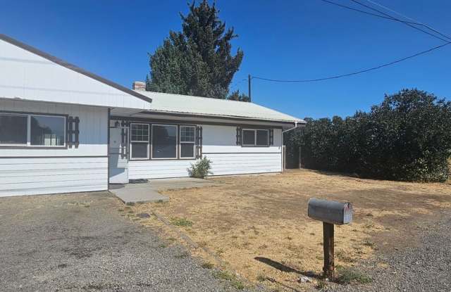 Newly Updated Home with Large Fenced Yard & Detached Garage! photos photos Newly Updated Home with Large Fenced Yard & Detached Garage! photos photos