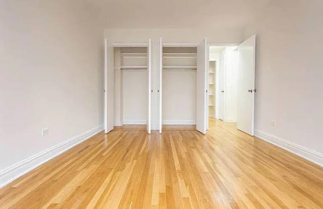 149 W 15th St Gallery 3