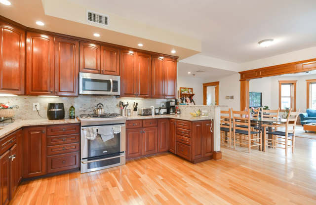 HOT BROOKLINE LISTING!!!!! photos photos HOT BROOKLINE LISTING!!!!! photos photos