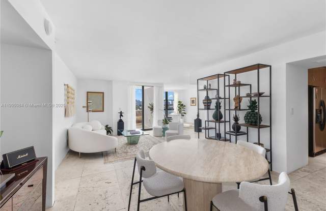 Nine island Avenue photos photos