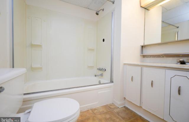 400 GLENDALE ROAD photos photos