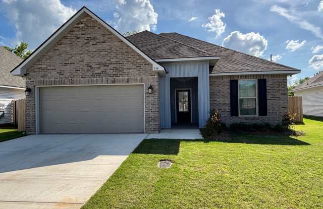 THE COVE AT VILLAGGIO NEAR BAFB photos photos