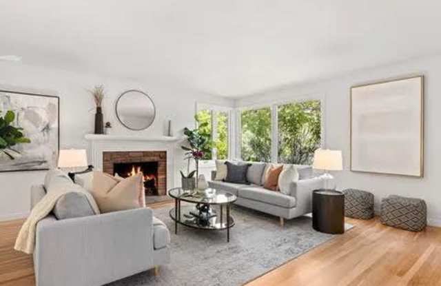 Charming 3bd/3bth Mid Century Home in Larkspur photos photos
