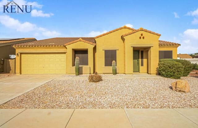 716 East Black Diamond Drive - 716 Black Diamond Drive, Casa Grande, AZ 85122