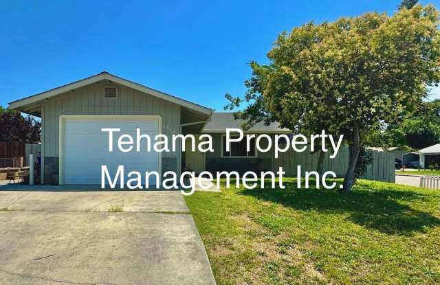 Cute 2 Bedroom 1 Bath Home w/ Large Backyard photos photos