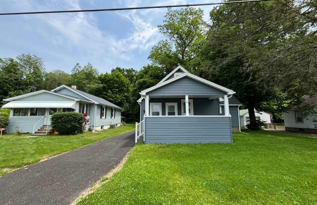 Updated Single Family Home in Maine Endwell School District photos photos