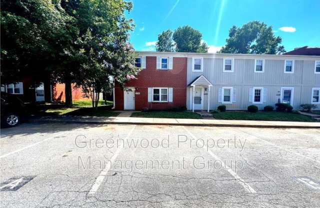 5745 Bramblegate Road Gallery 2