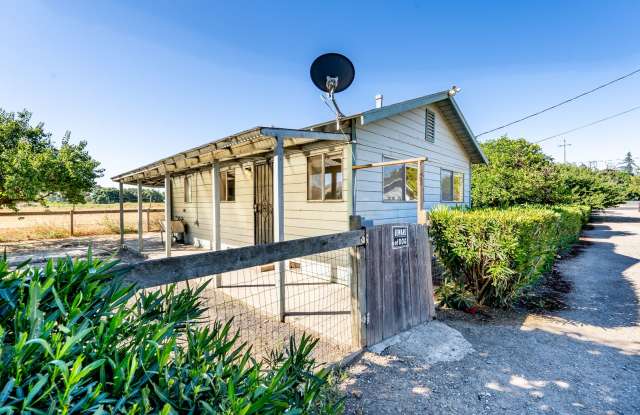 Monterey Rd 9550 #D photos photos