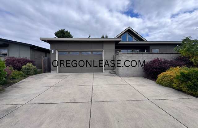 3bed 2bath Cal Young Area home photos photos 3bed 2bath Cal Young Area home photos photos