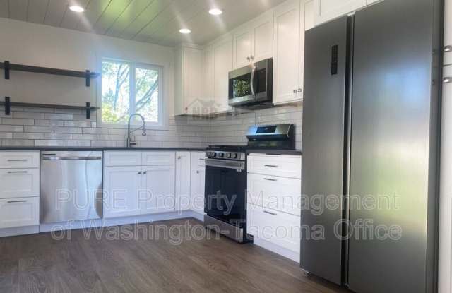 1129 E 61St St - 1129 East 61st Street, Tacoma, WA 98404