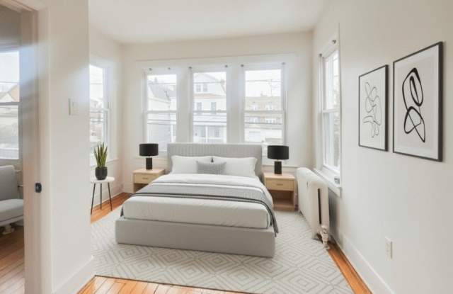 13 N Spring St photos photos