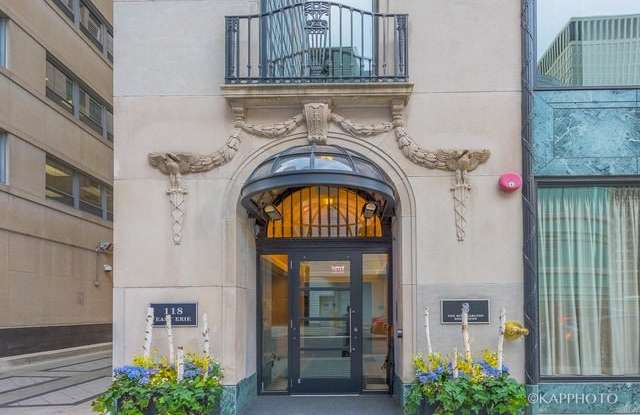 118 East Erie Street Gallery 2
