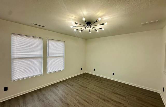 340 Zander Woods Court Gallery 3