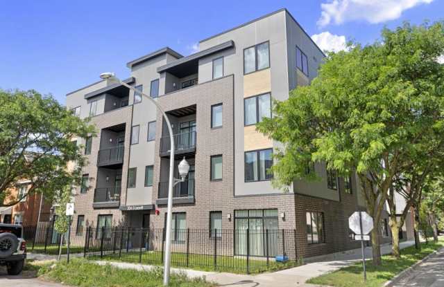 204 S Leavitt - 204 South Leavitt Street, Chicago, IL 60612