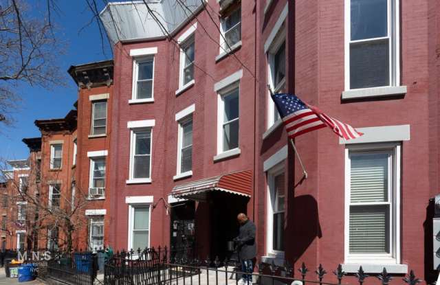 221 27th Street - 221 27th Street, Brooklyn, NY 11232