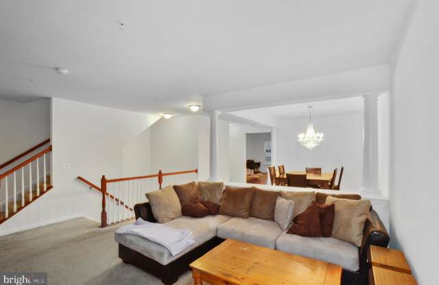 43845 KINGSTON STATION TERRACE Gallery 3