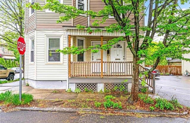 2 Poplar Street photos photos