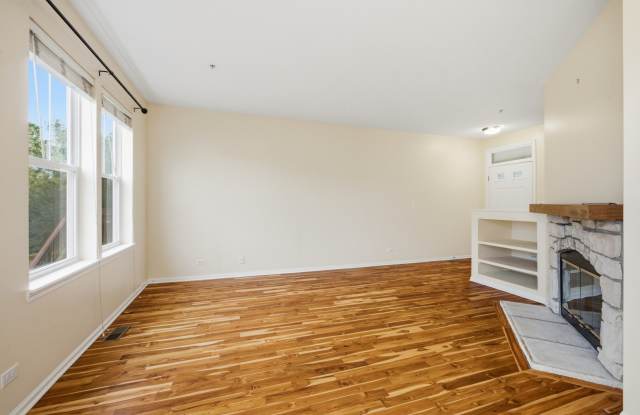 73 Woodview Drive Gallery 4