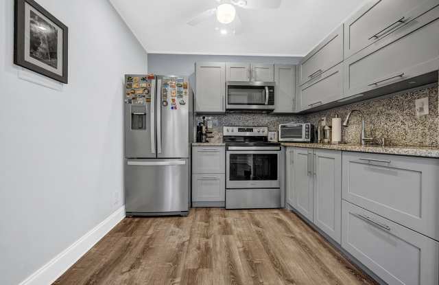 370 PIEDMONT H Gallery 1