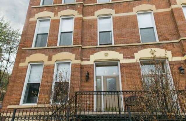 456 West Armitage Avenue - 456 West Armitage Avenue, Chicago, IL 60614