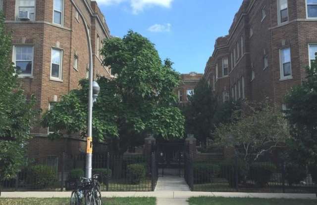 828 W Sunnyside Avenue photos photos