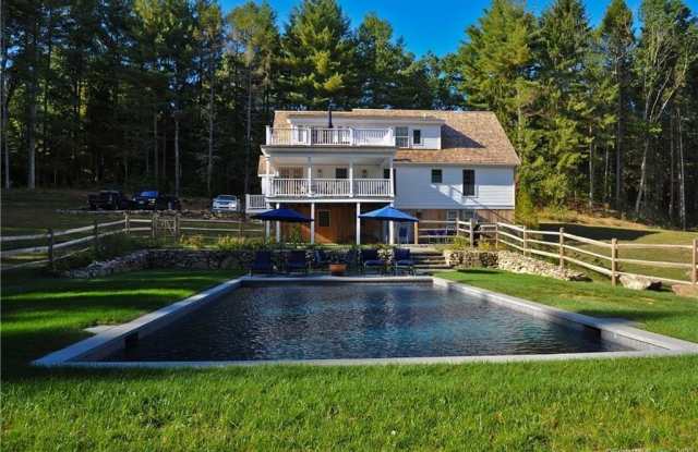 51 Senff Road photos photos