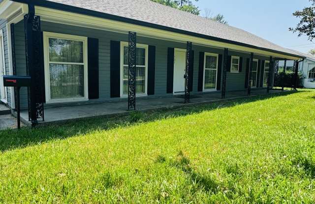 735 Cuchia St - 735 Cuchia Street, Beaumont, TX 77705