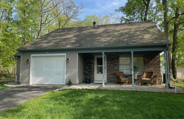 518 Petunia Lane N photos photos