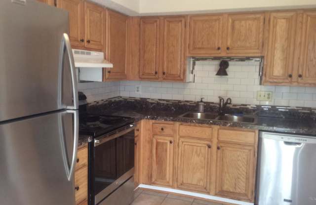 13621 BENTLEY CIRCLE Gallery 4
