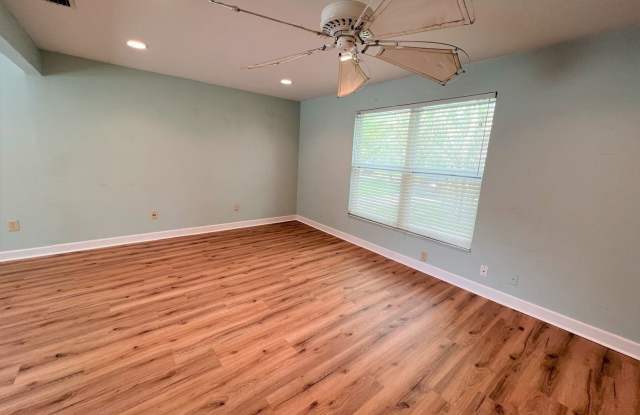 1647 Mary Beth Drive Gallery 2