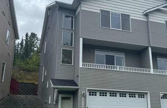 3 Bed, 2.5 Bath Condo in Eagle River photos photos