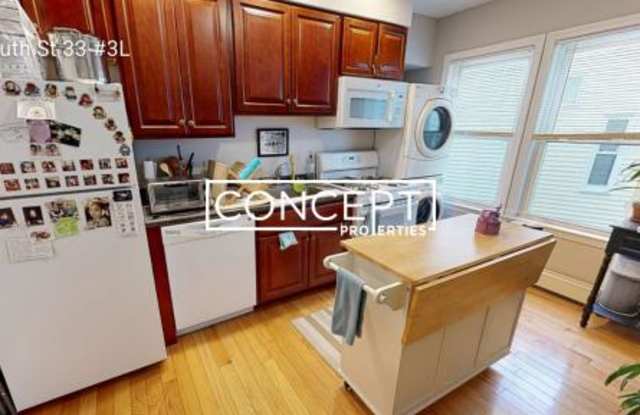 33 Portsmouth St. - 33 Portsmouth Street, Cambridge, MA 02141