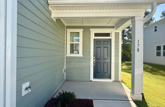 Three bedroom, 2.5 bath townhome in Mebane-BRAND NEW! Move in Special! 1st month HALF price!* - 178 Parker Lane, Alamance County, NC 27302