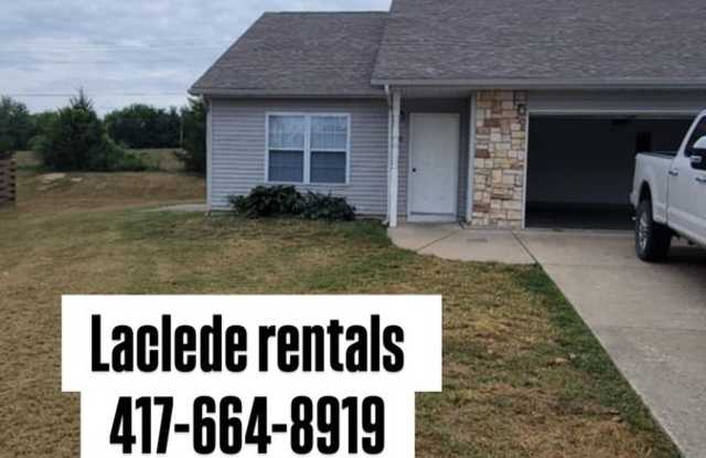 640 WOODY Street - 640 Woody Drive, Lebanon, MO 65536