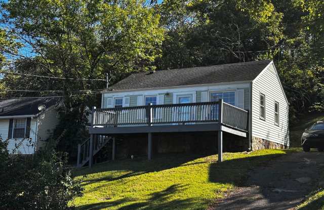 Adorable Sylvan Heights - 304 Sentinel Drive, Nashville, TN 37209 Adorable Sylvan Heights - 304 Sentinel Drive, Nashville, TN 37209