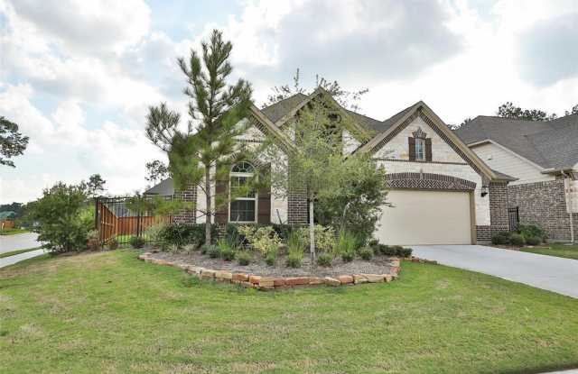 4328 Silver Oak Place Gallery 2