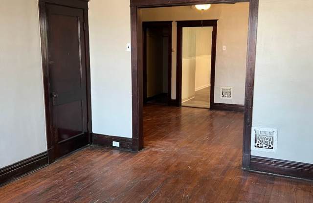 Charming 2nd Floor, 1 bd with new bath. Benton Park West photos photos