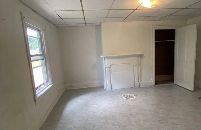 18 Vine St photos photos