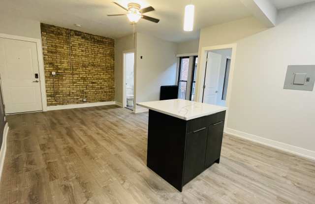 1651 W Jonquil Terrace photos photos