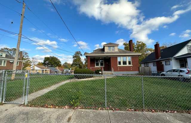 CHEVIOT - Charming 3 bed 1.5 bath brick cape cod photos photos