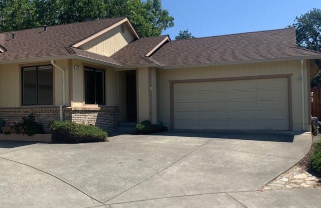 812 Swift Court - 812 Swift Court, Santa Rosa, CA 95409