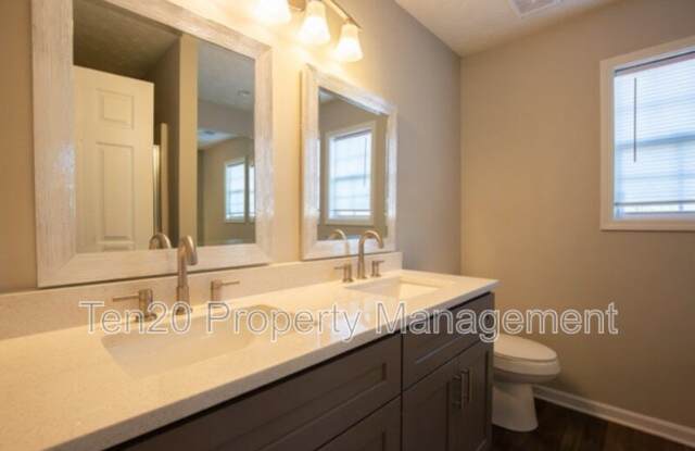 5711 Boby Dr Gallery 4