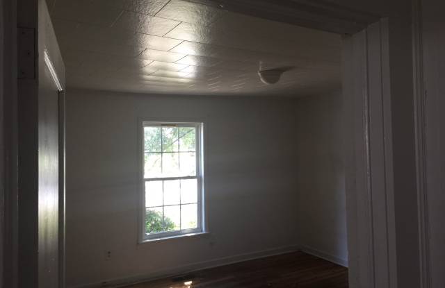 1420 Tarleton Ave Gallery 2